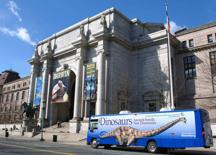 Dinosaurs: Ancient Fossils, New Discoveries Moveable Museum